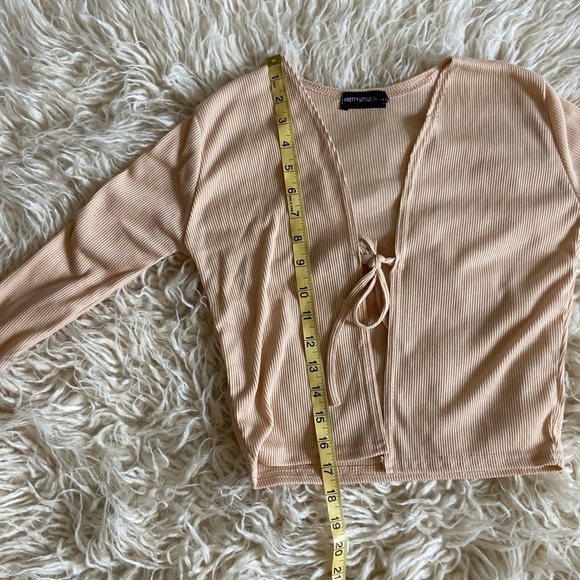 PrettyLittleThing Y2K Sand Beige Ribbed Tie Front Crop Top, size 2 - Picture 9 of 9